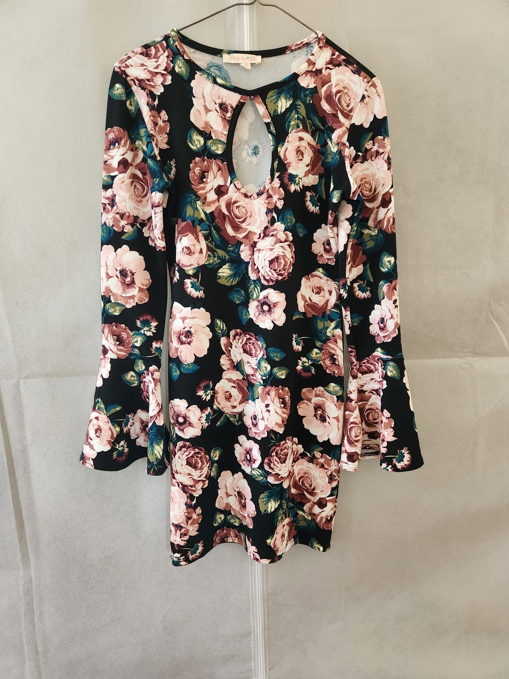 Powder Blu Brand Women's Black Long-Sleeve Floral Keyhole Dress -Pink Rose Print